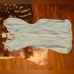 Love to Dream swaddle size small